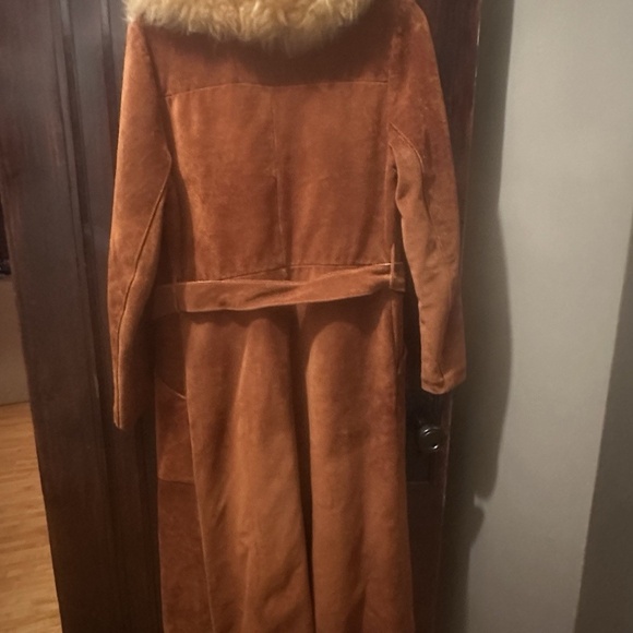 Vintage Leather Long Coat with Furry Collar by Northside Fashions Reddish-Brown - Picture 3 of 9